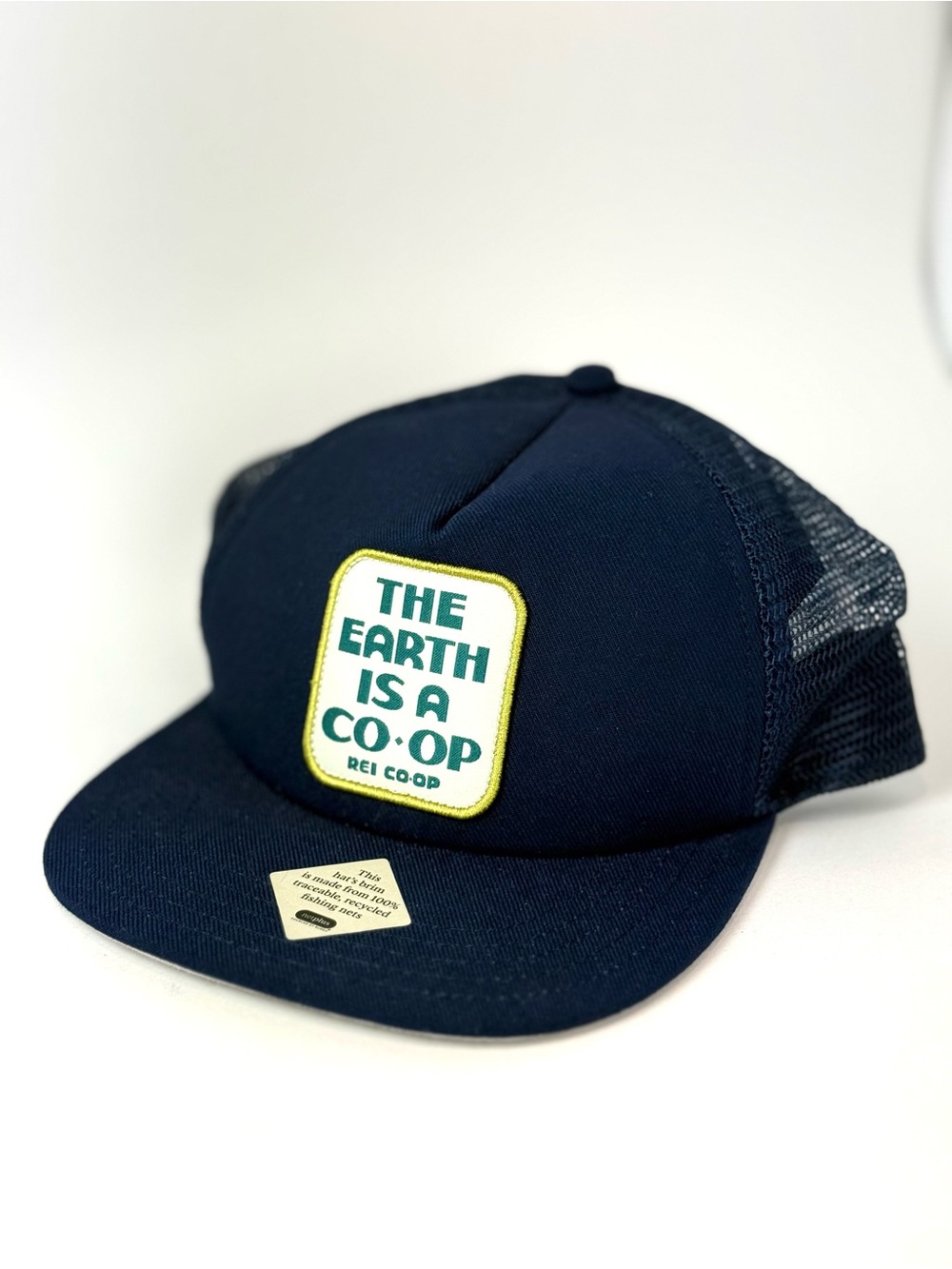 Vintage Rei 'The Earth Is A Co-op' Trucker Hat wish mesh